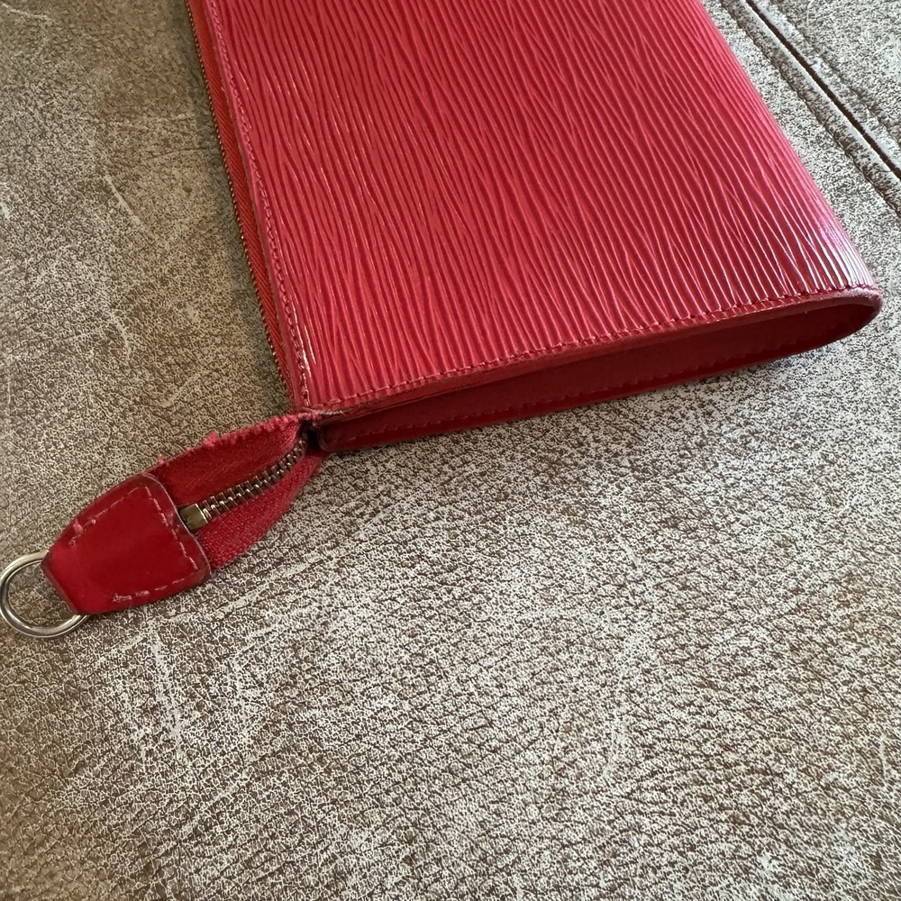 Vintage Louis Vuitton Epi Pochette Accessories Red Leather Clutch France - Picture 8 of 16